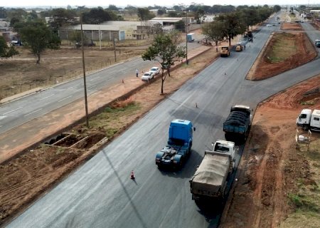 Moreninhas: obra do Governo de MS, recapeamento da avenida Gury Marques entra na fase final