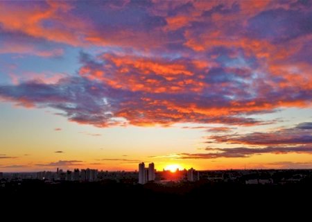 Quinta-feira tem previsão de sol e pode registrar mudança de tempo em Mato Grosso do Sul