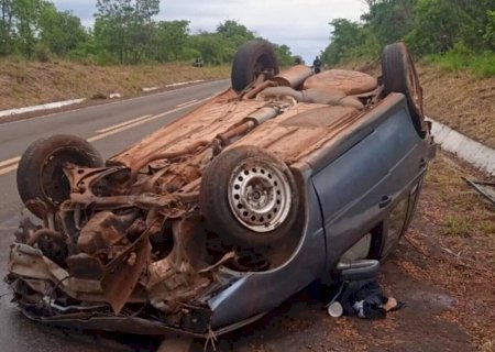 Jovem morre em hospital após sofrer acidente com capotamento