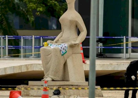 Polícia Militar desativa mais bombas na Praça dos Três Poderes