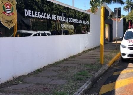Homem é preso após agredir e ameaçar companheira de morte