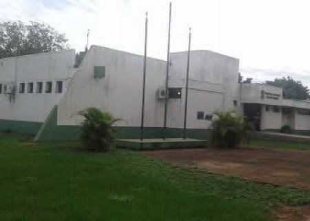 MPE flagra diretora avalizando salário do esposo e dá ultimato em prefeito