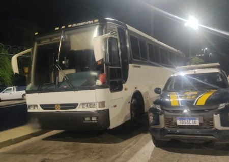 PRF apreende calçados falsificados e cigarros eletrônicos, em rodovias de Minas e da Bahia