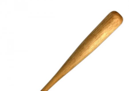 Homem de 34 anos é espancado com taco de beisebol após briga em lanchonete
