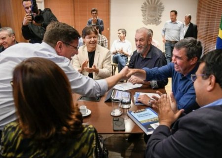 Governador reúne prefeitos para definir prioridades da segunda fase do “MS Ativo'