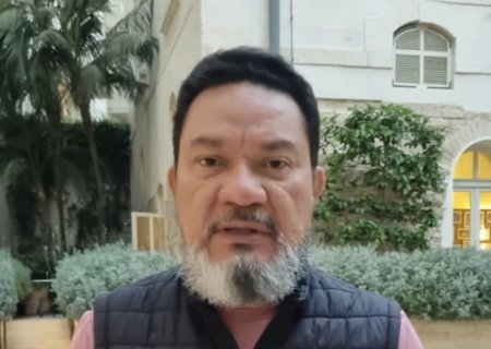 Vídeo: Secretário impedido de voltar de Israel diz que situação é crítica, mas está bem