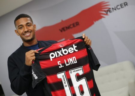 Flamengo anuncia a contratação de Samuel Lino