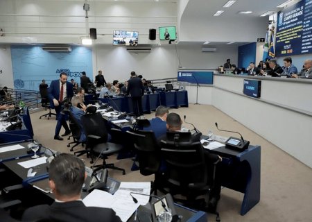 Câmara mantém veto a projeto que asseguraria transparência diária no estoque de medicamentos